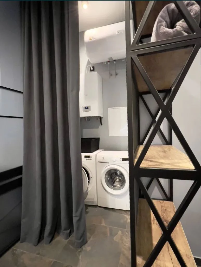 Продам 1-кімнатну квартиру, Центр, ЖК Loft project