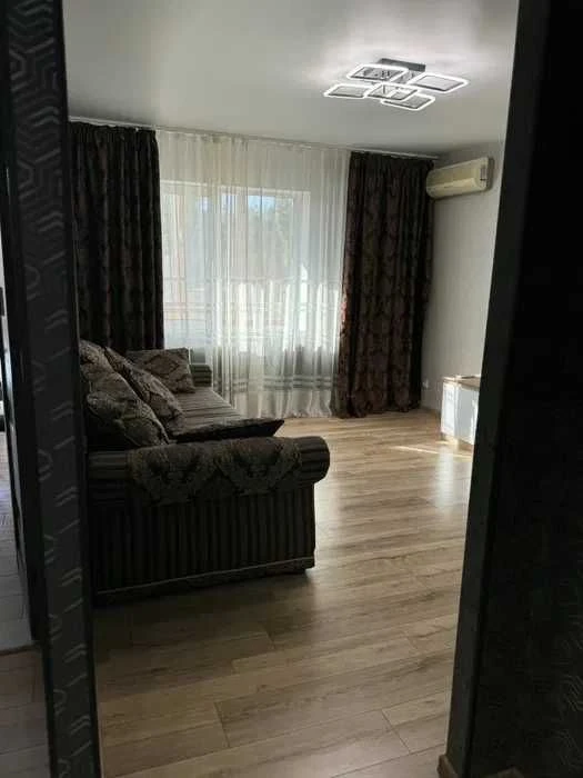 Продам 2к квартиру з ремонтом район Калинової