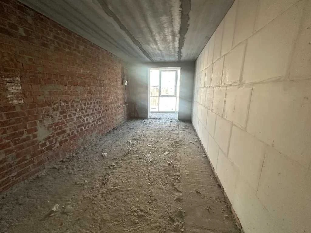 ЖК Рівер Парк, 3к квартира під ремонт. 950 у.о м2