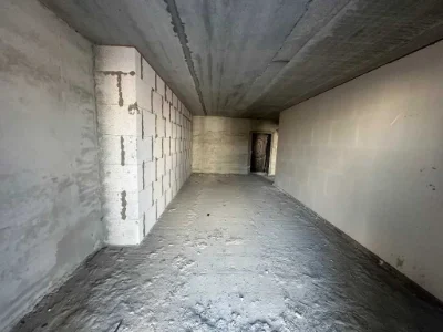 ЖК Рівер Парк, 3к квартира під ремонт. 950 у.о м2