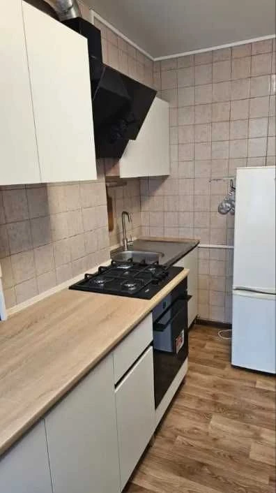 Продам квартиру в начале Правды