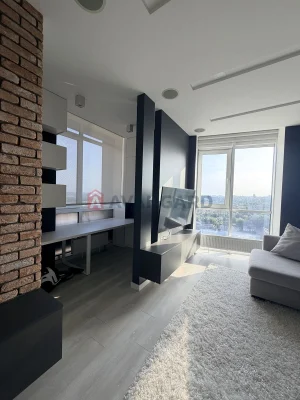 Продам квартиру 72 м2 ЖК Панорама