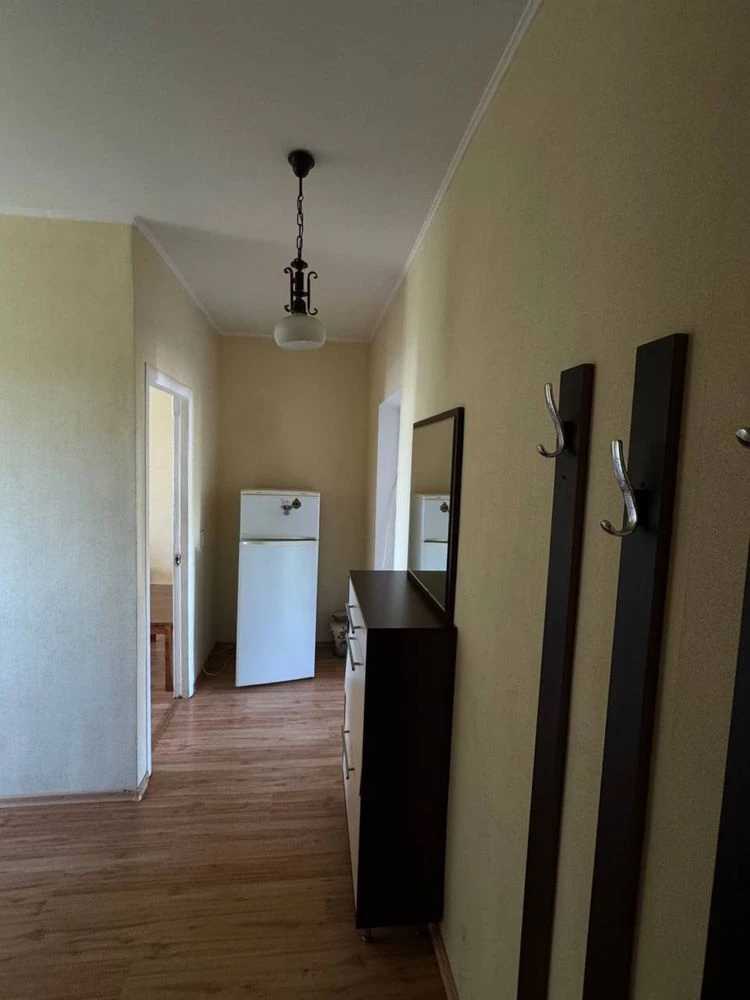 2-кімнатна квартира ремонт, 46 м2, Нагірний, пр. Науки, вул.