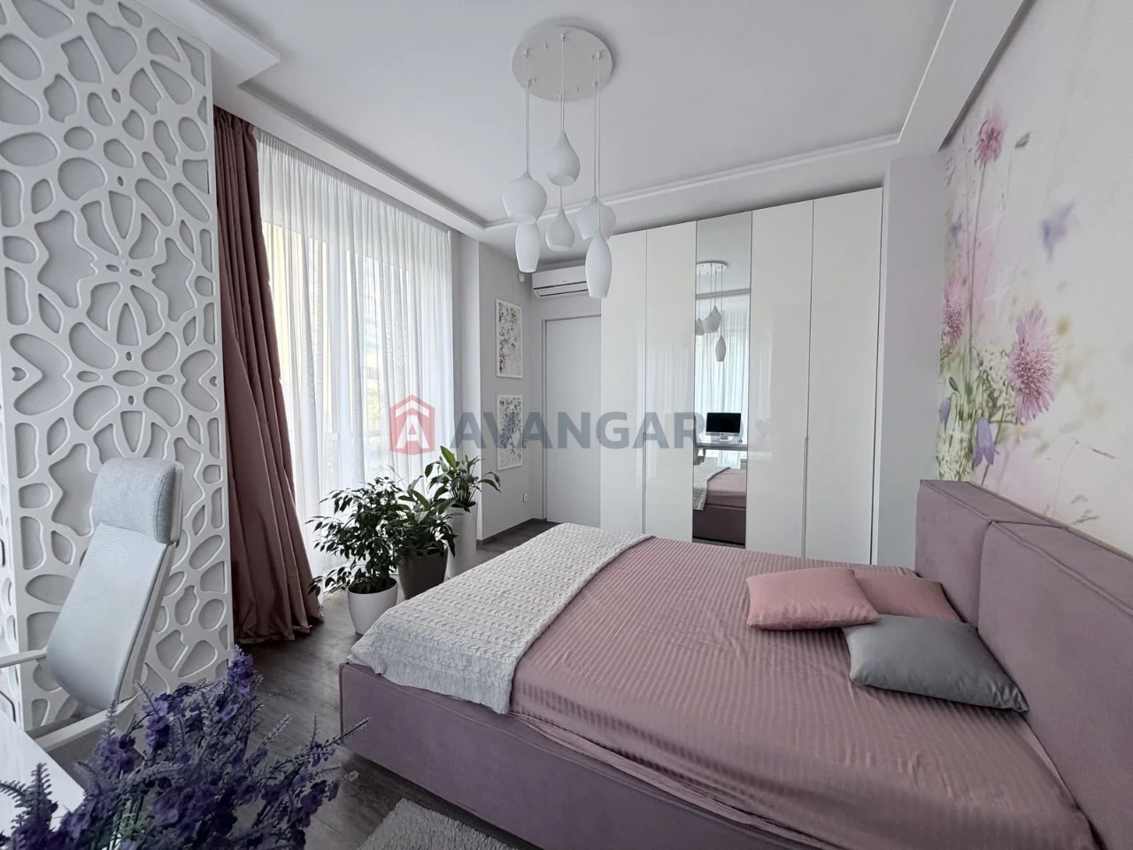 Продам квартиру 122м2 ЖК Панорама 2 поверх
