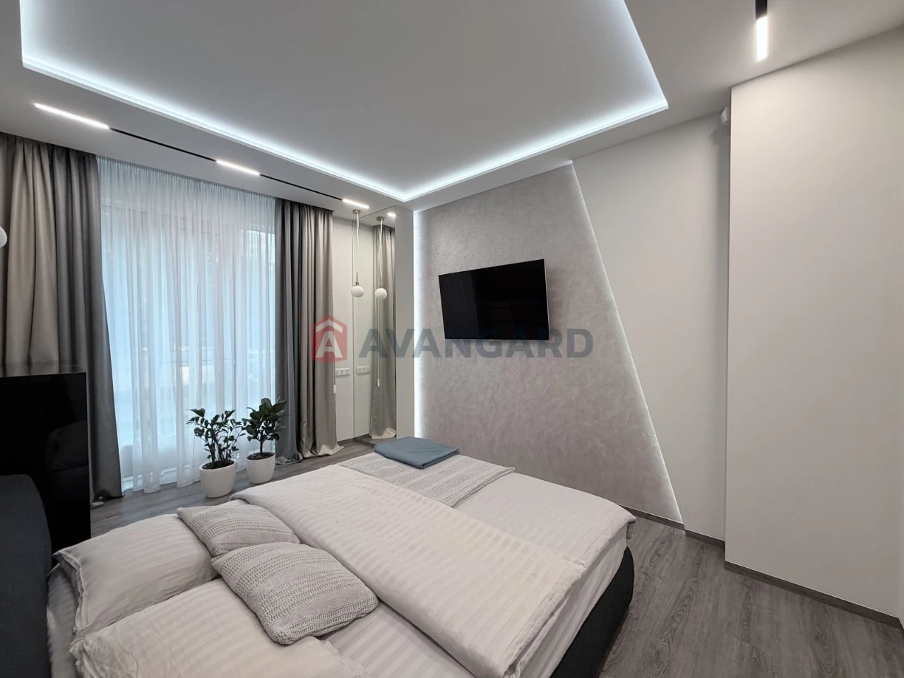 Продам квартиру 122м2 ЖК Панорама 2 поверх