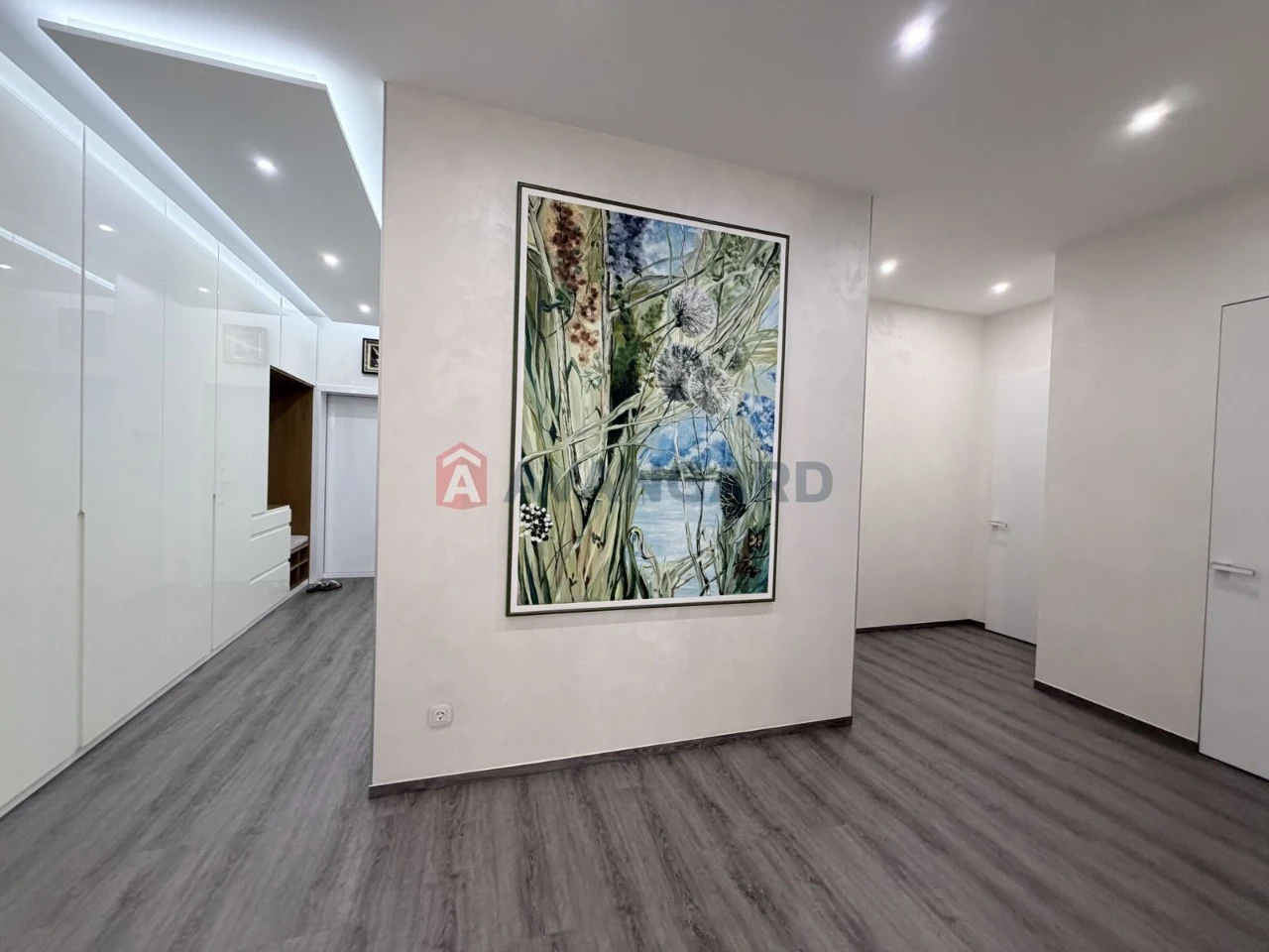 Продам квартиру 122м2 ЖК Панорама 2 поверх