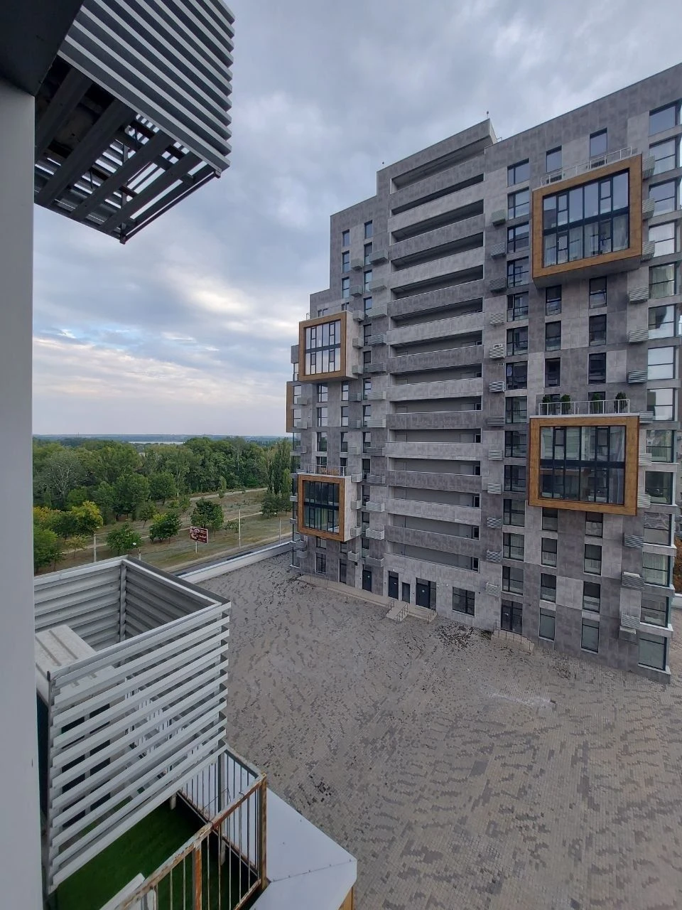 Продам 1 кімн ЖК  5 континент, жм Перемога-4, Макдональдс, i