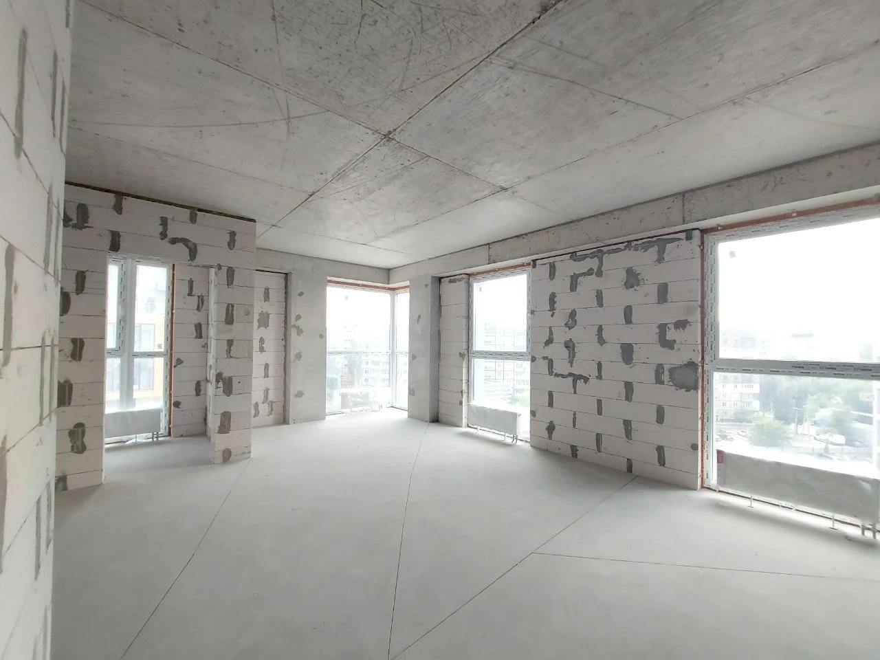 Продам 1 кімн ЖК  5 континент, жм Перемога-4, Макдональдс, i