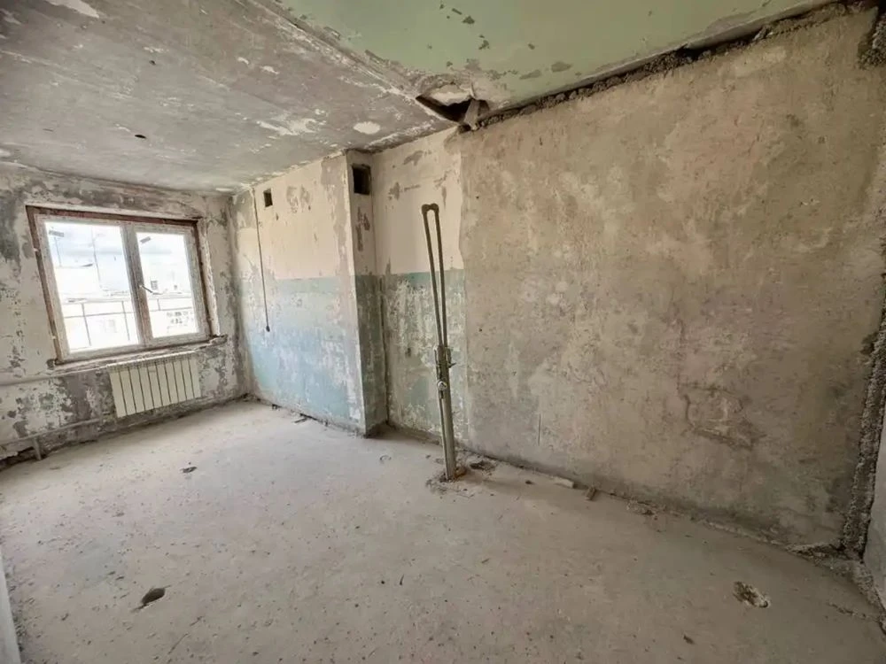 Продам 2 ком квартиру на Победе!