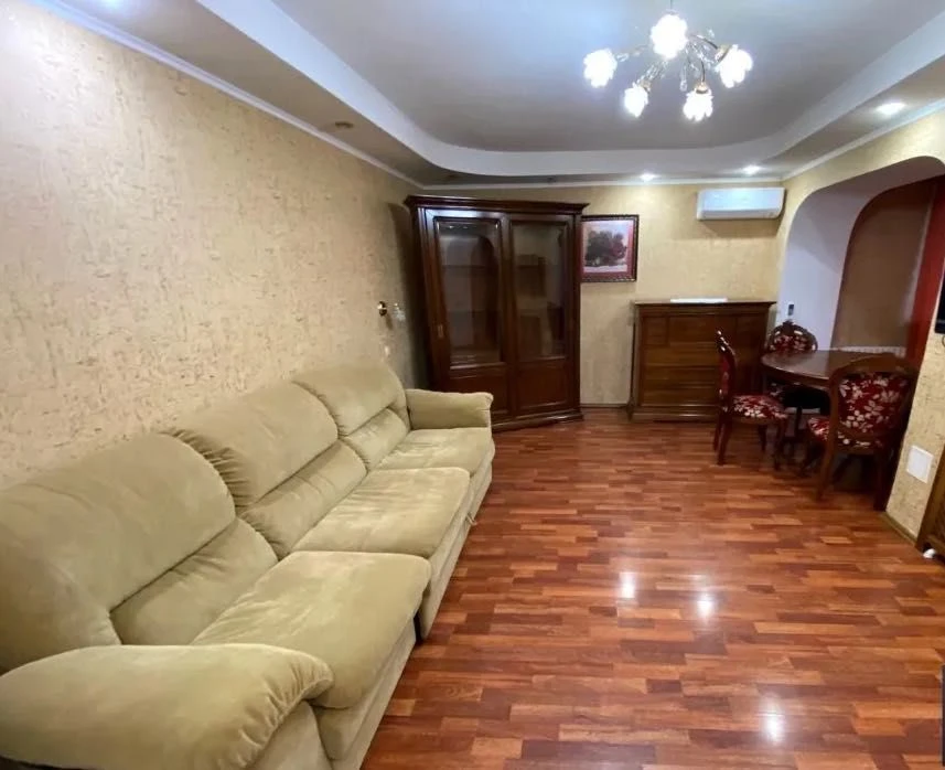 Продам 2к квартиру ул Науки (Гагарина) пр. 3