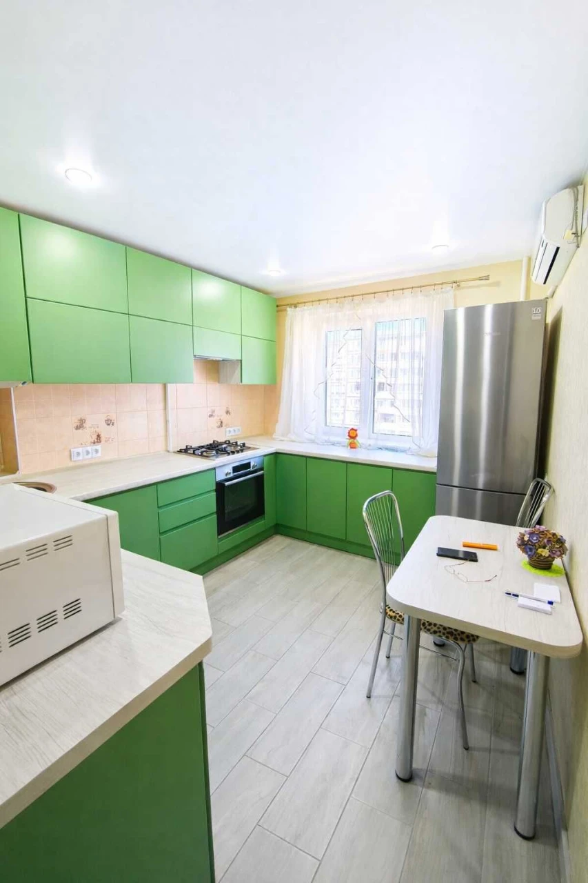 Продам 3к квартиру с ремонтом на Победе-3 | почти не жили |