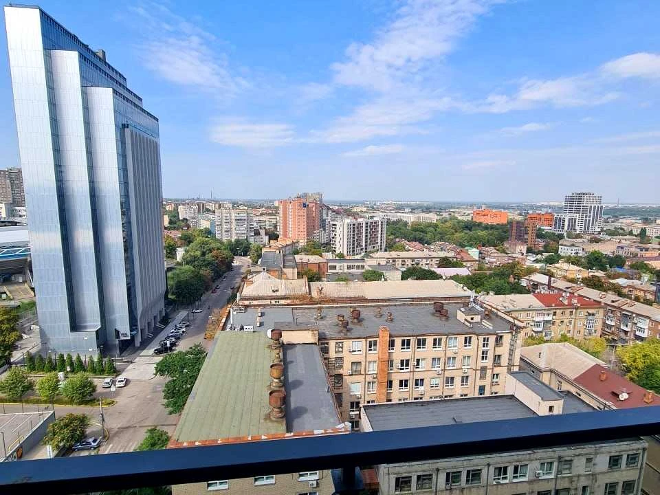 Квартира. Дніпро, Костомарівська вул.