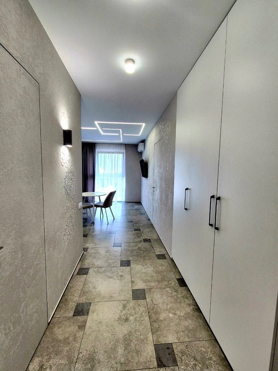 Продам ЖК Олимпийский 1 к.квартира, Караван, Левобережный-3,