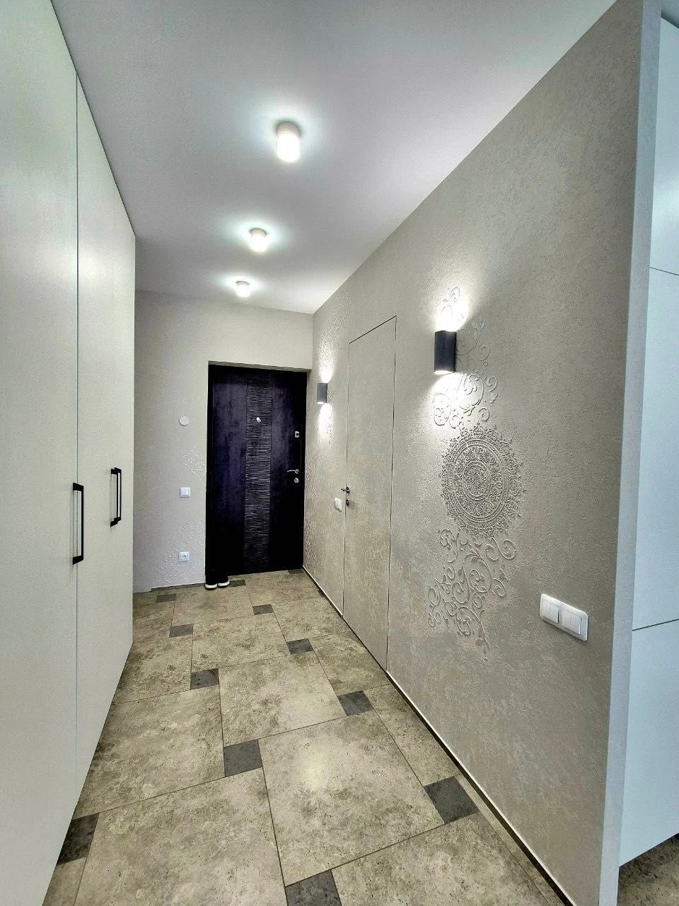 Продам ЖК Олимпийский 1 к.квартира, Караван, Левобережный-3,