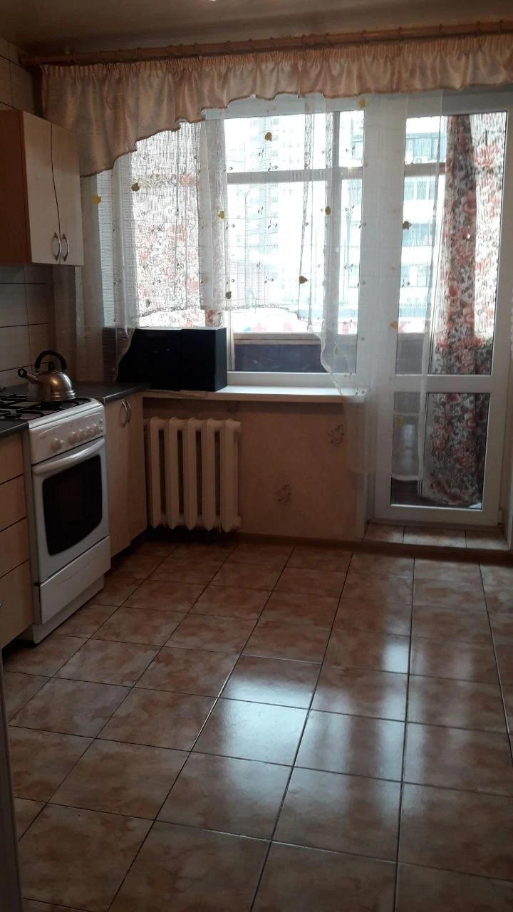 4 ком просп.Слобожанский, левый берег