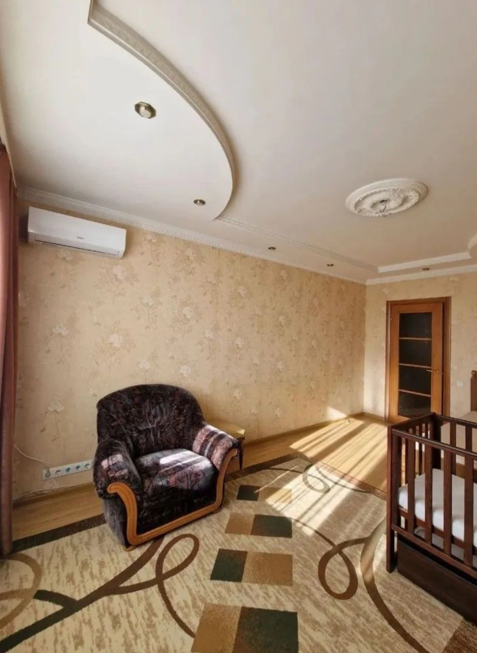Продам 3х.ком квартиру на Красном Камне Савкина