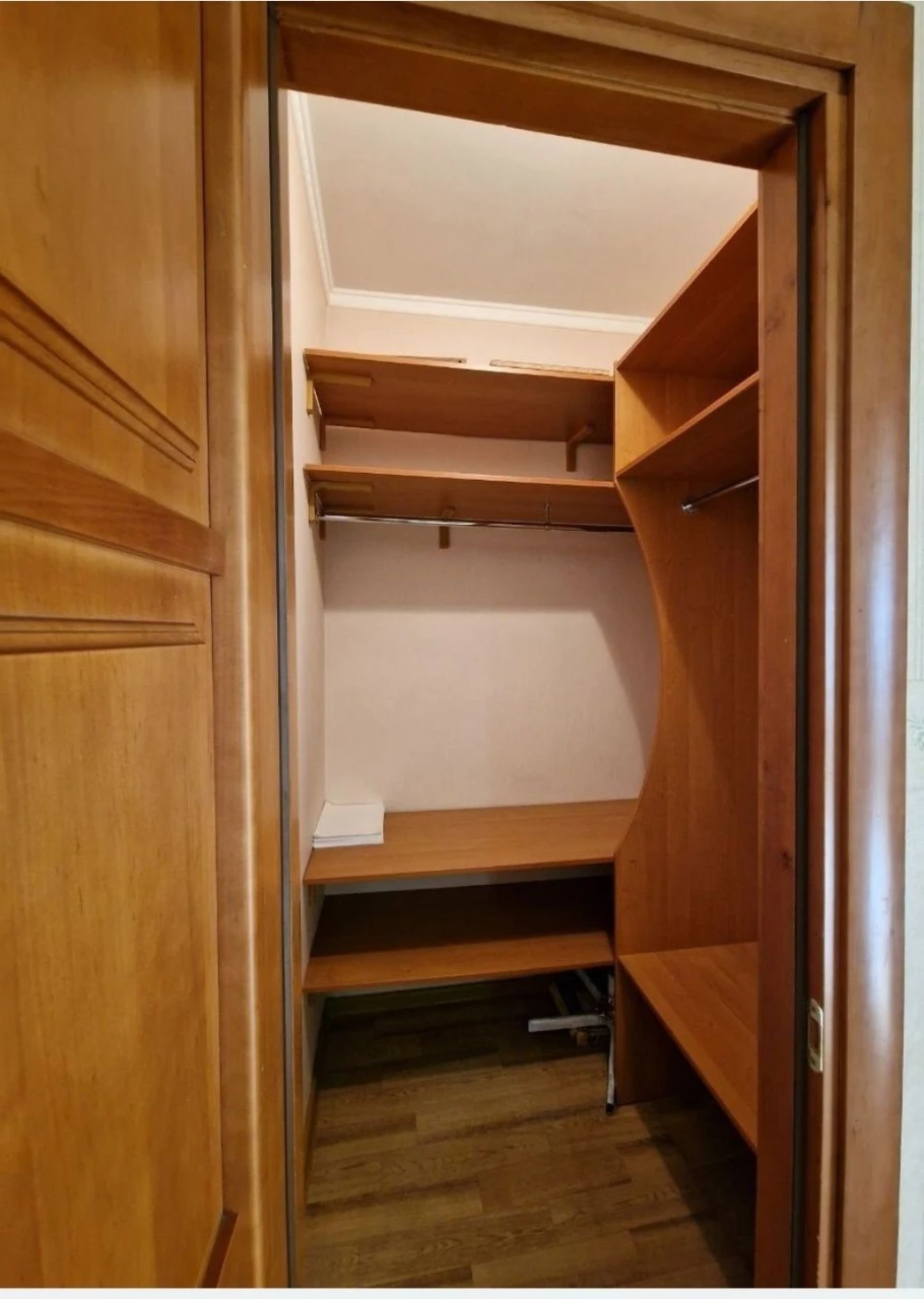 Продам 3х.ком квартиру на Красном Камне Савкина