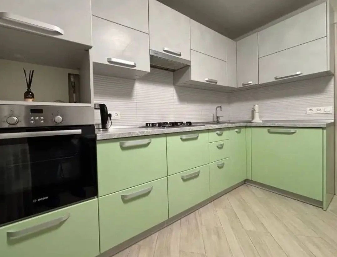 Продам 3х.ком квартиру на Красном Камне Савкина
