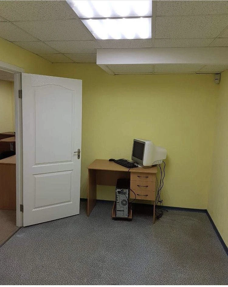 Продам 2к квартиру Науки (Гагарина) пр. 169