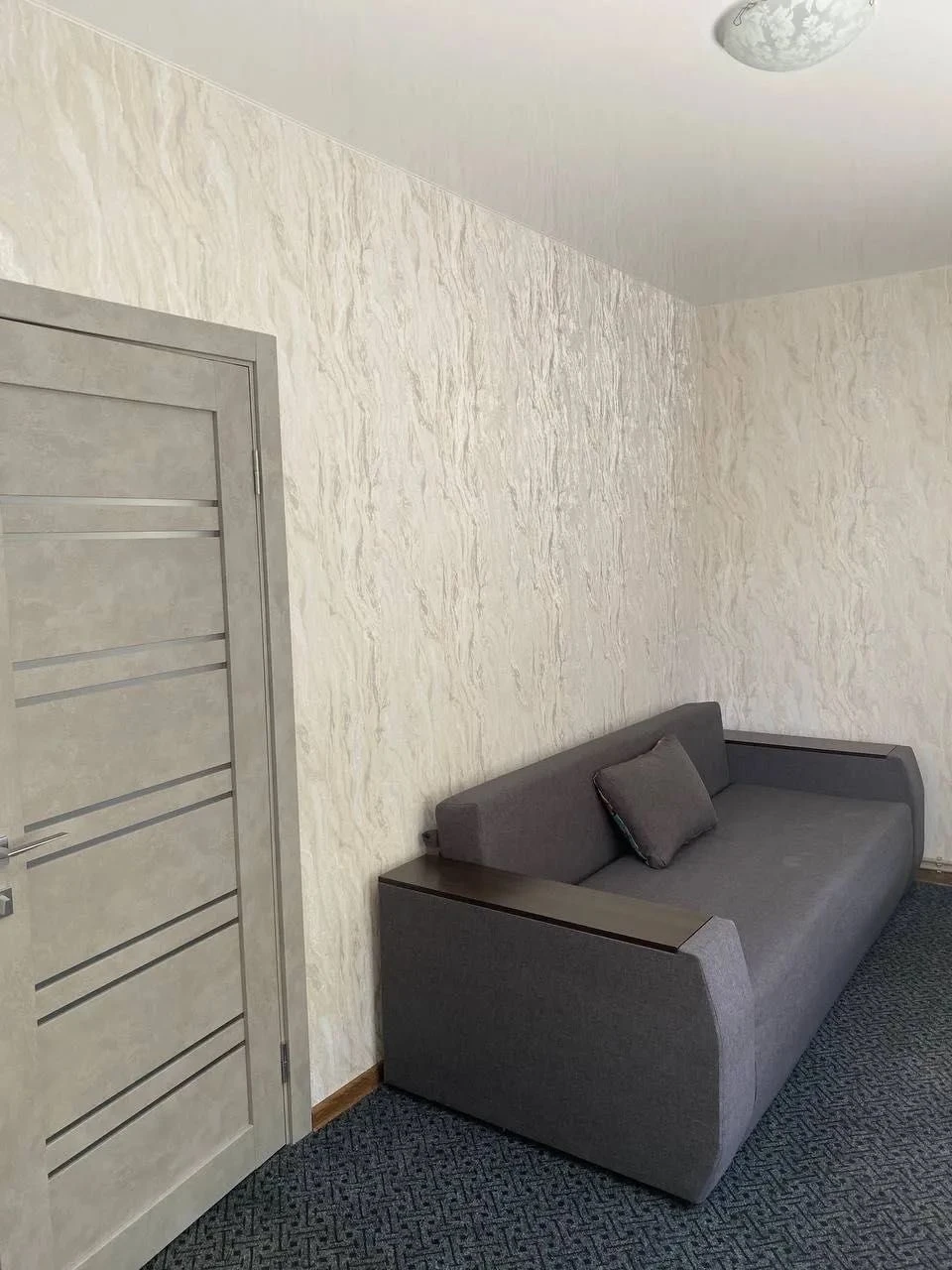 Продам 2к квартиру Науки (Гагарина) пр. 63