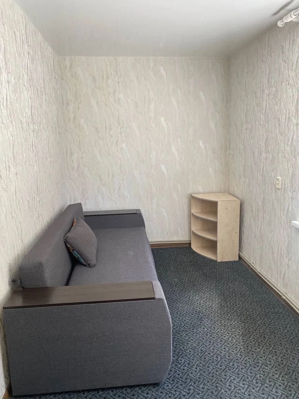 Продам 2к квартиру Науки (Гагарина) пр. 63