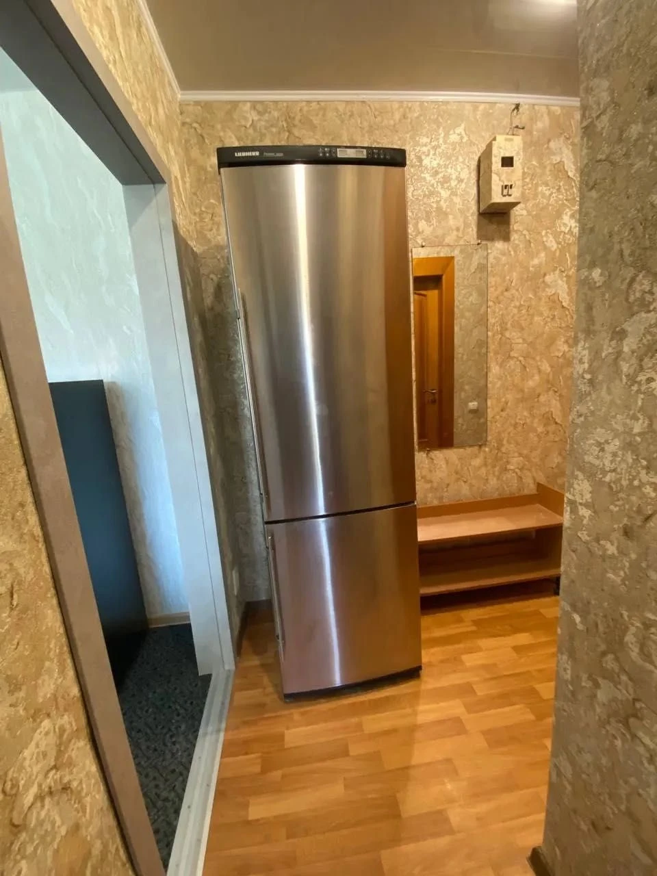 Продам 2к квартиру Науки (Гагарина) пр. 63