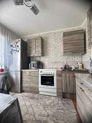 Продаж 2к квартири Лівобережний-3 Генерала Захарченка вул. 4