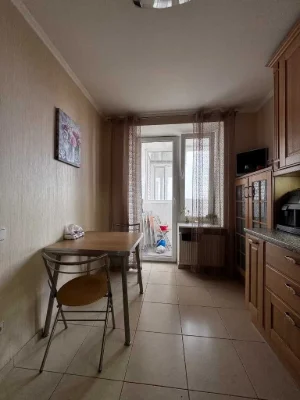 Продам 4к квартиру на Писаржевского. ЦЕНТР