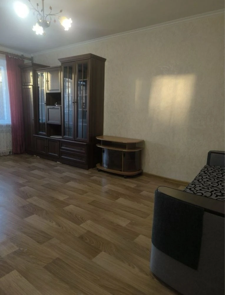 Продаж квартири ж/м Тополя, Запоріжське  шосе