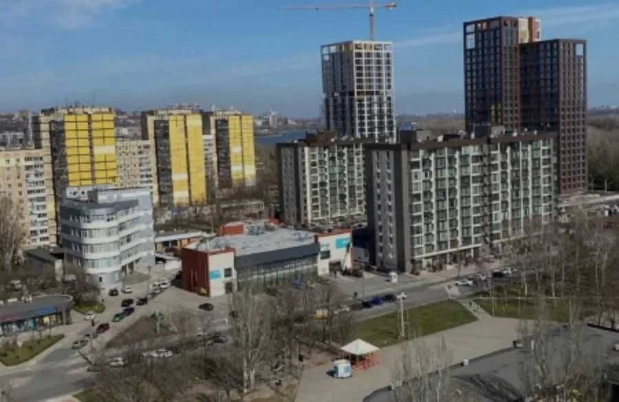 Продам 3-х к. квартиру ЖМ Победа 5 ; бульвар Славы 6