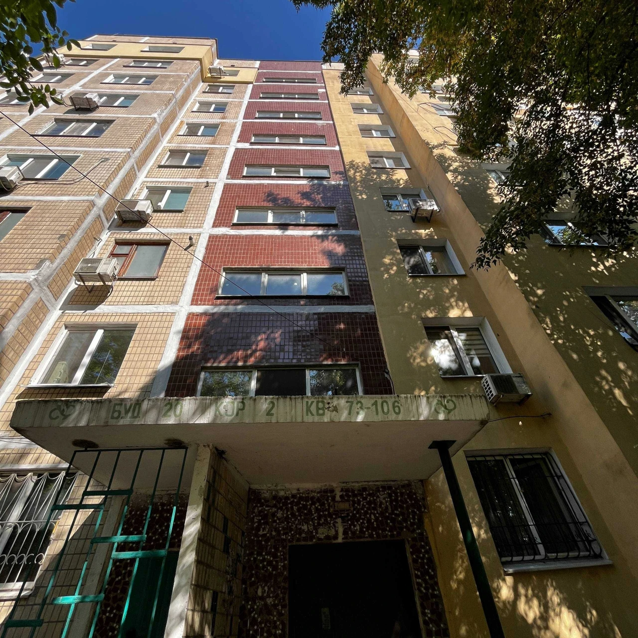 Продам 3-х к. квартиру ЖМ Тополь 3