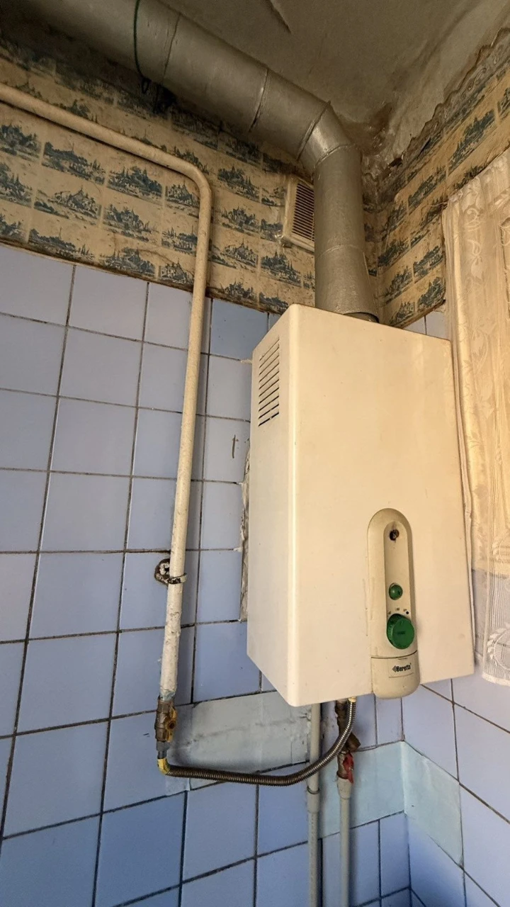 Продам велику 3 кімнатну Сталинку. Пр. Івана Мазепи