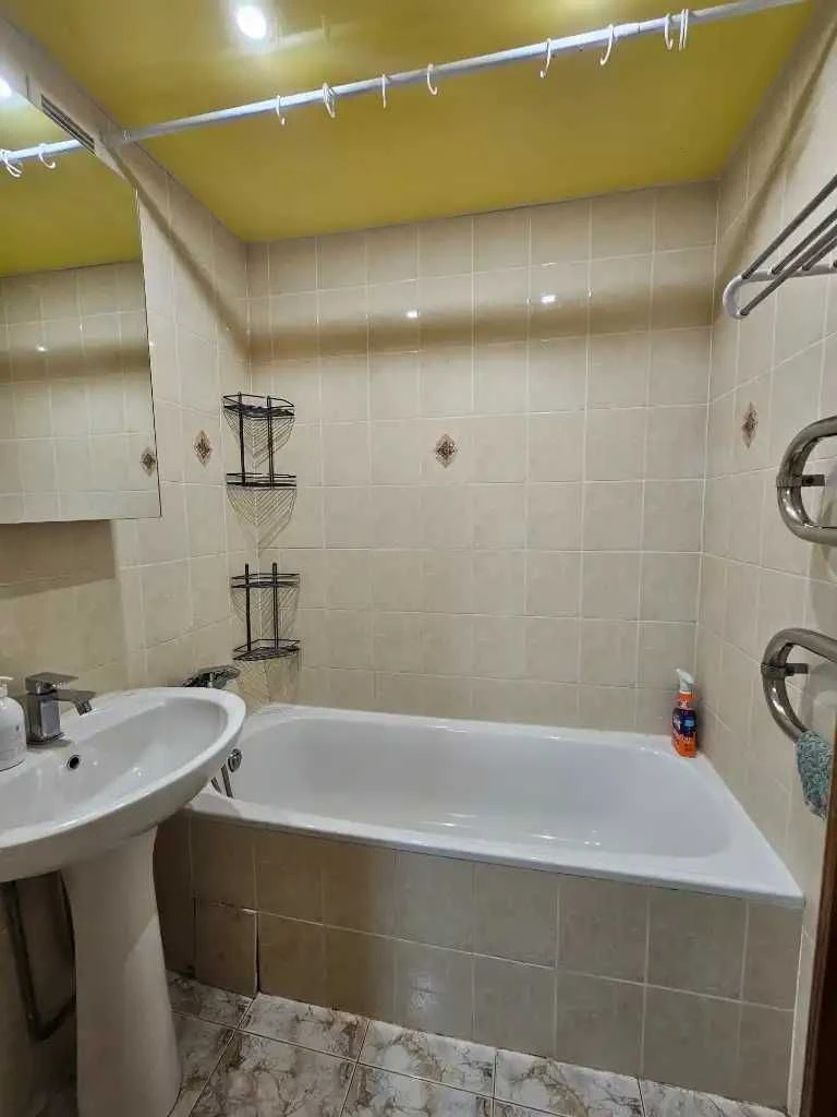 Продаж 3к квартири Тітова вул. Янгеля Академіка 8 Чечеліськи