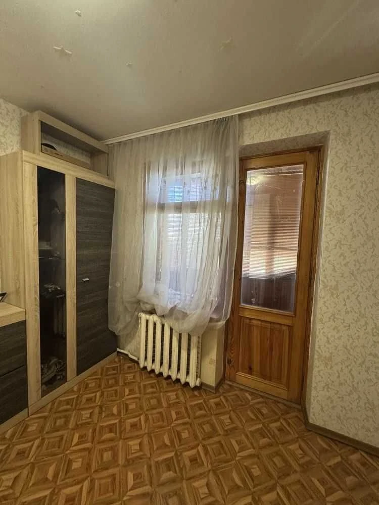 Продам 3 к квартиру на пр.Героев, Победа