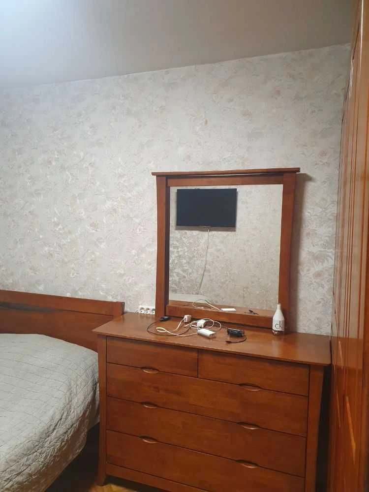 Продам 3 к квартиру на пр.Героев, Победа