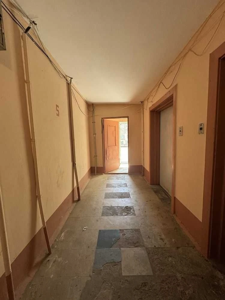 Продам 3 к квартиру на пр.Героев, Победа