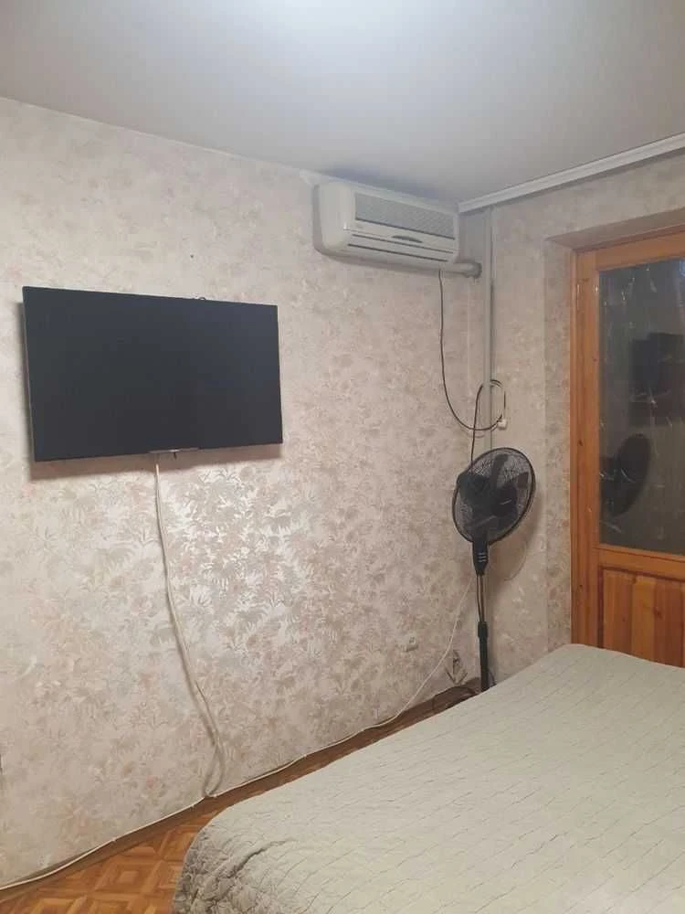 Продам 3 к квартиру на пр.Героев, Победа