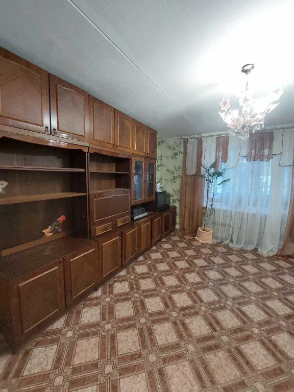 Продам 3-х комнатную чешку, проспект Мира, Левобережный-3