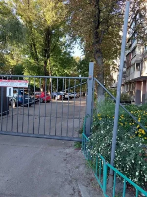 Продам 2-к квартиру в высотке, начало пр. Слобожанский (Прав