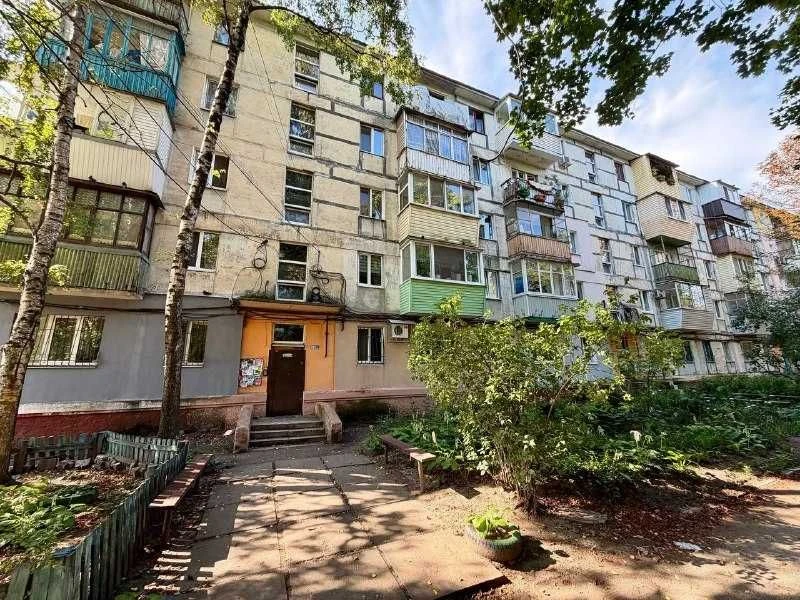 Продам 1-ком квартиру на ул. Козака Мамая 12 Квартал
