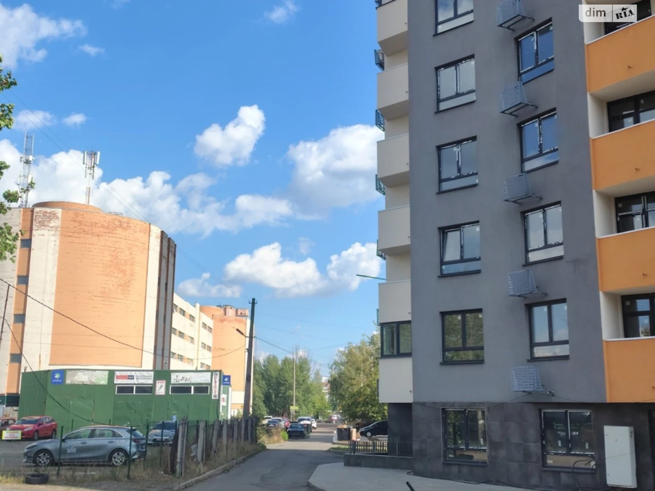 Продаж Місце в гаражному кооперативі Райдужний Масив