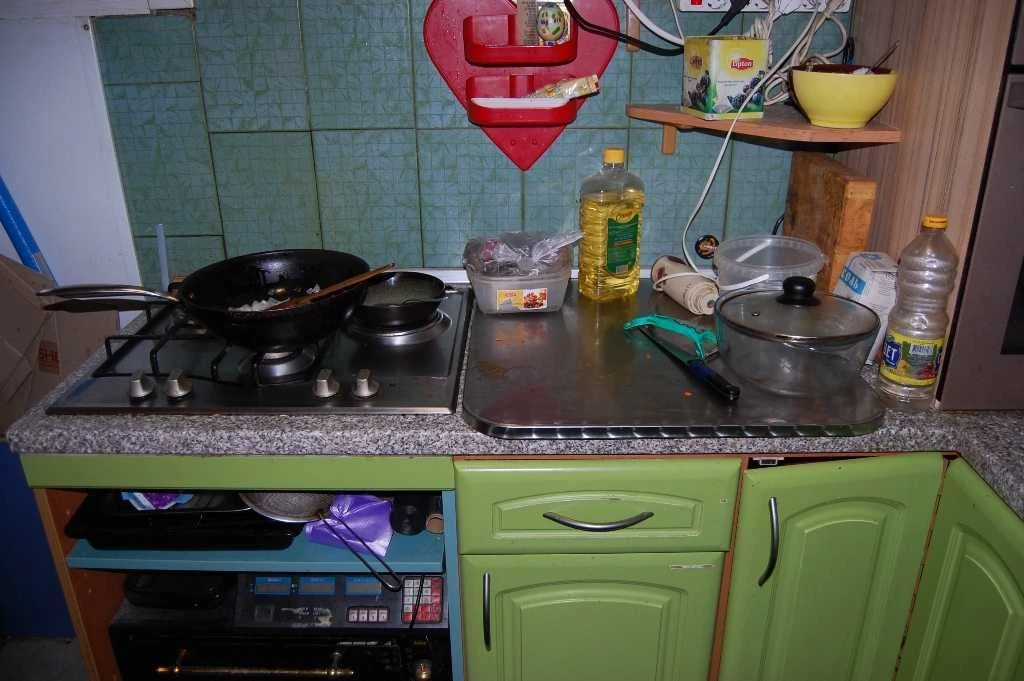 Гараж – магазин діючий ЖК Милославичі ГК Північ Закревського