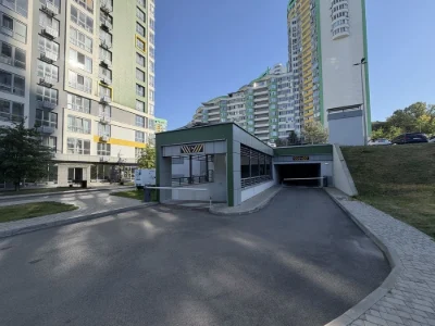 Паркомісце ЖК Паркове місто