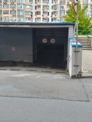 Продаж паркомісця 20,8кв.м Здановської, Рудницького, Мейтуса