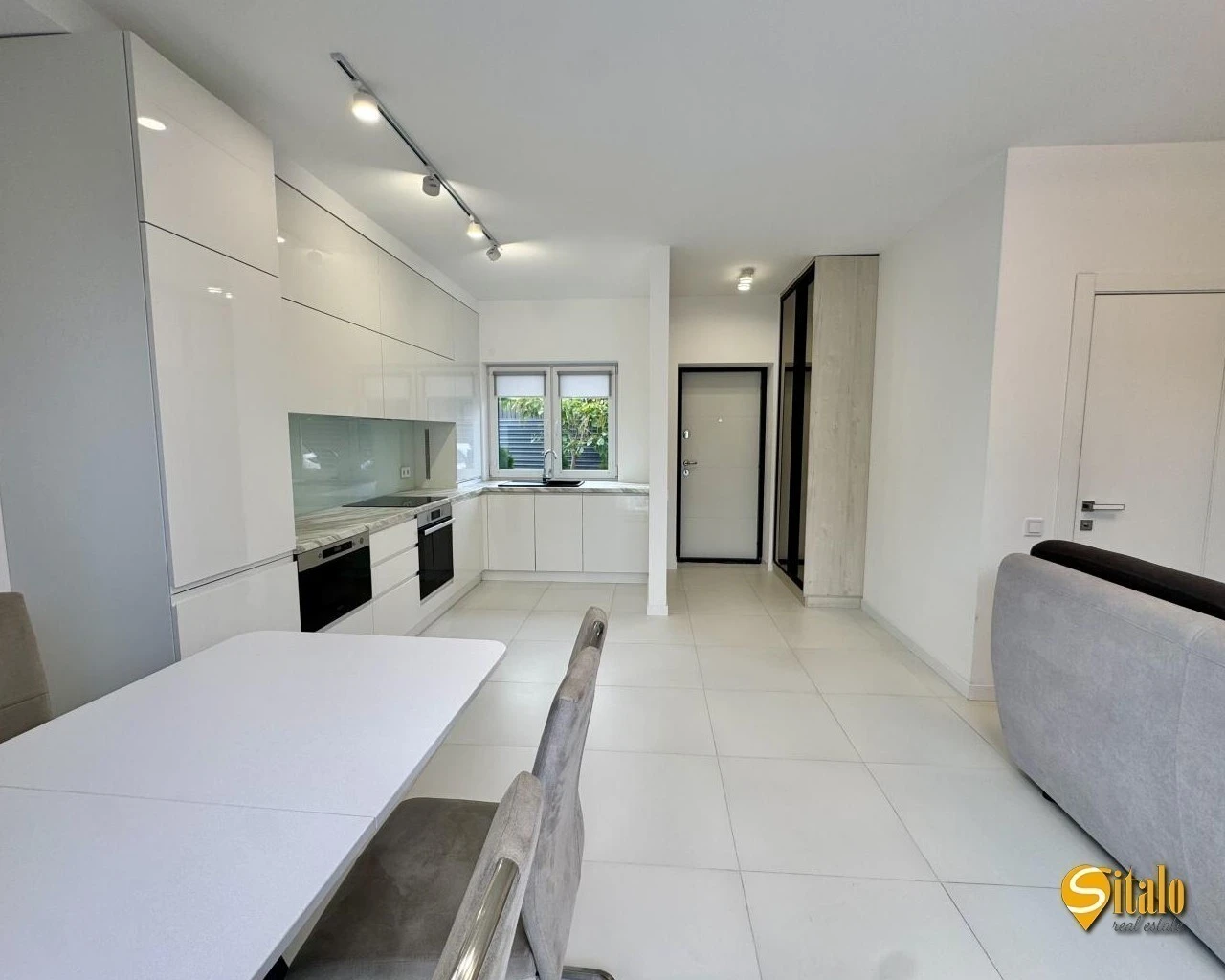 Оренда будинку 120 м², 160-а Садова вул.