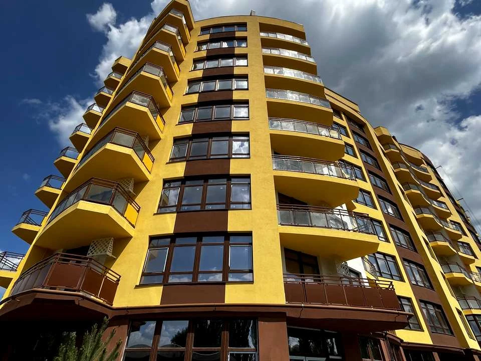 Квартира. Рівне, Данила Галицького вул., (Будинок 1)