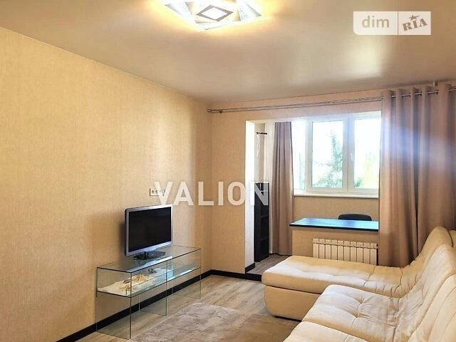 Sale of 3-room apartment 71.4 sq. m. on Borispolska Street 34 • ID