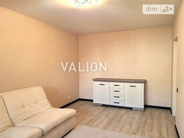 Sale of 3-room apartment 71.4 sq. m. on Borispolska Street 34 • ID