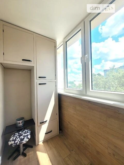 Sale of 3-room apartment 71.4 sq. m. on Borispolska Street 34 • ID