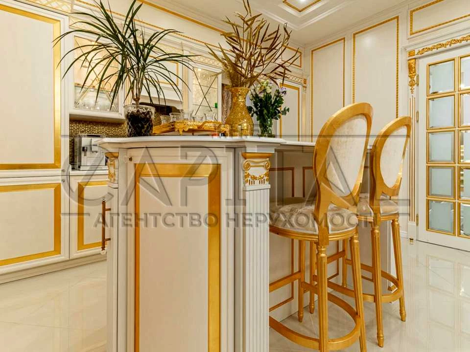 Будинок. Київ, Локомотивна вул.